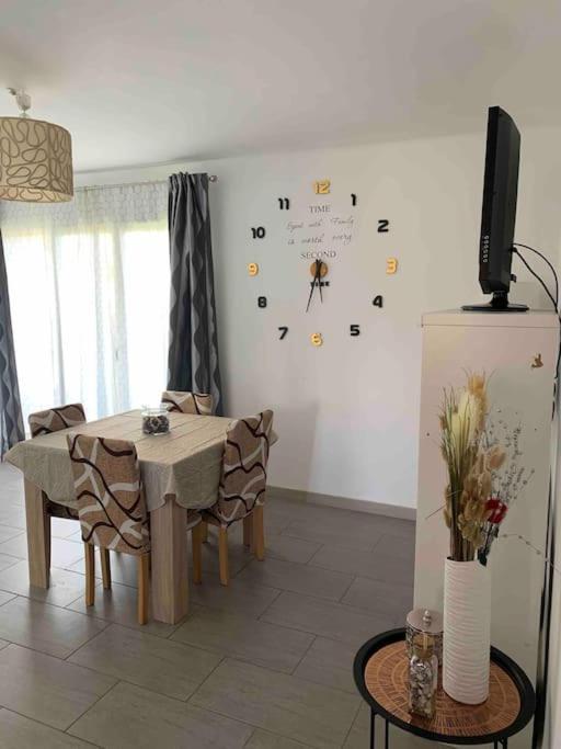 Appartement Familial En Bord De Mer La Seyne-sur-Mer Exterior foto